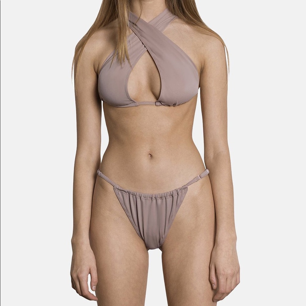 ✨ OW Bikini Bottom in Tabacco Brown